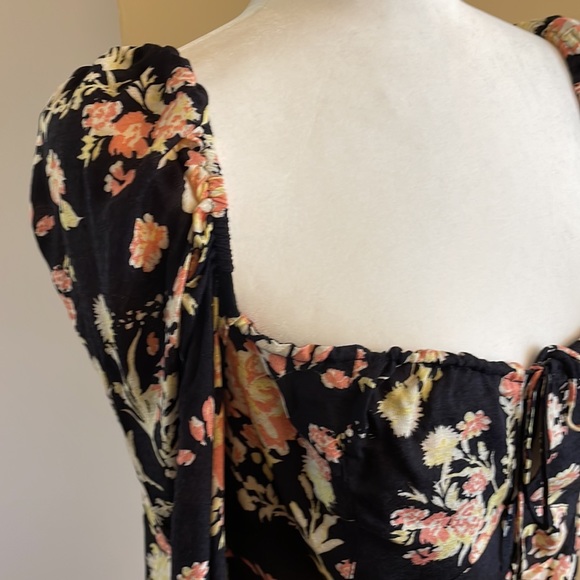 NWT - Free People Boho Cottagecore Floral Coastal Grandma Y2K Smocked Top, Sz M - Picture 3 of 10